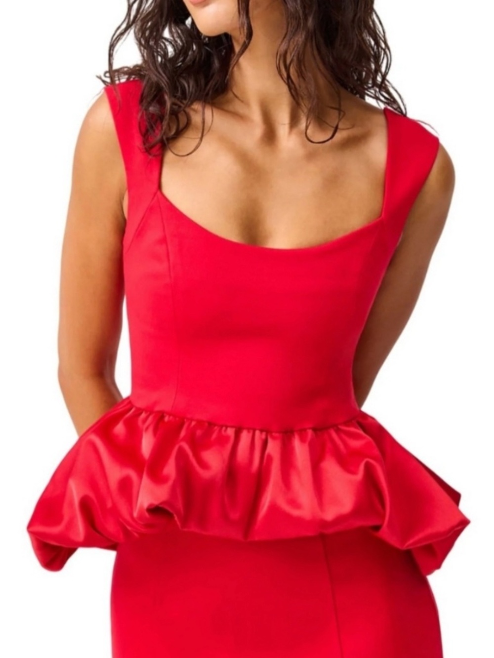 Elliatt Large L red Yasmine top nwt